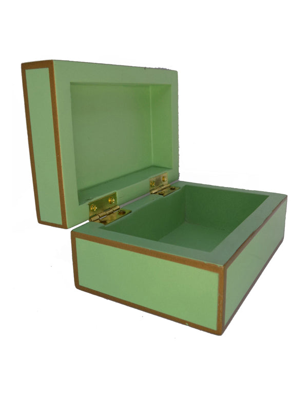 Adorno Caja 7.5x11.5 cm. madera laqueada